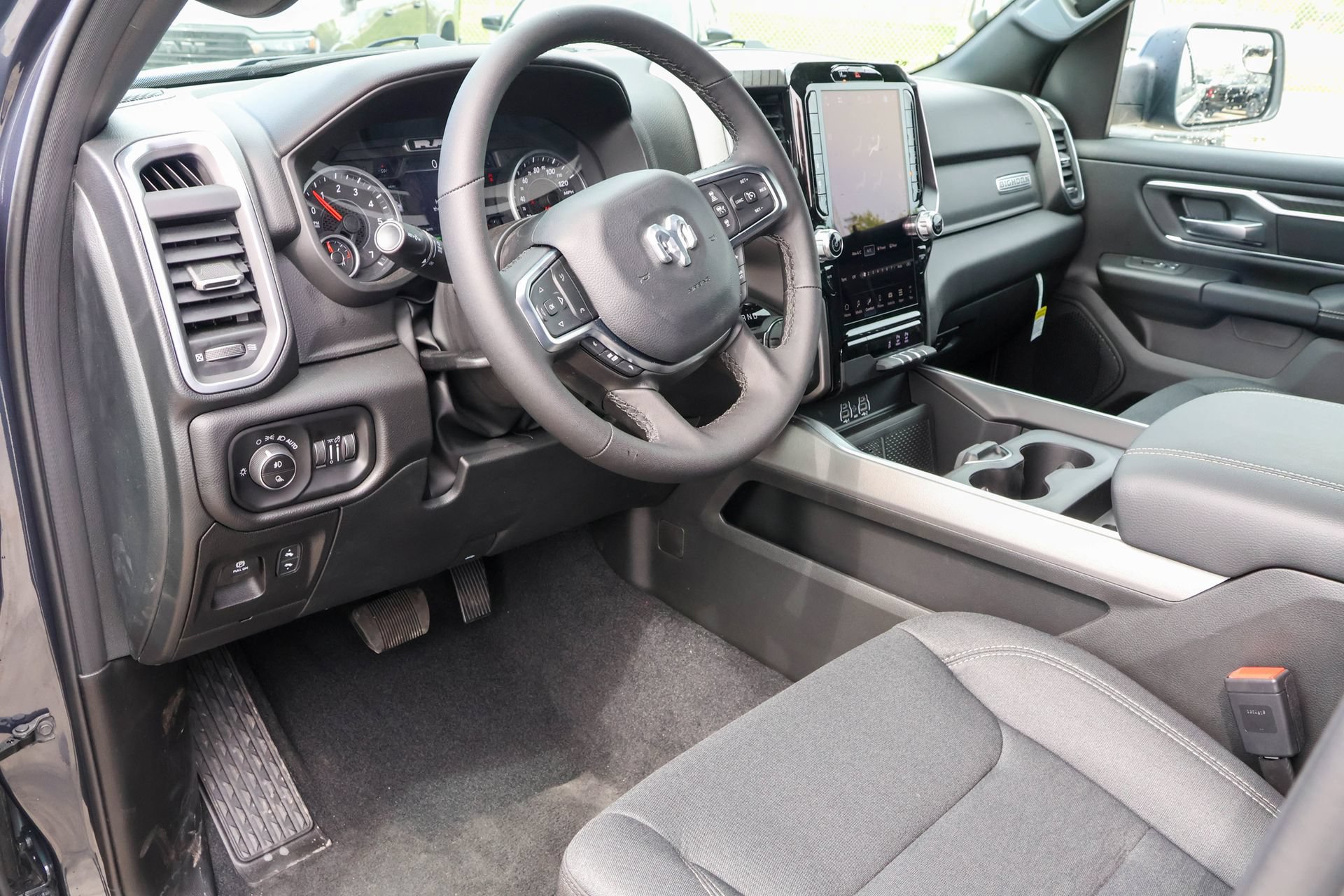 New 2026 RAM 1500 Big Horn AWD/4WD image 3