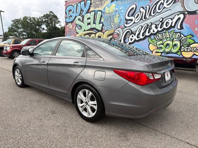 Used 2011 Hyundai Sonata Limited w/ Navigation Pkg 5 FWD image 4
