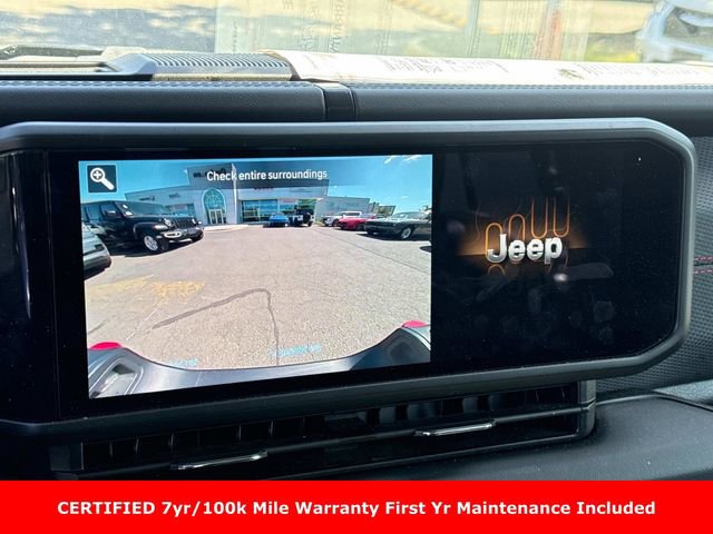 Used 2024 Jeep Gladiator Rubicon w/ Safety Group AWD/4WD image 23