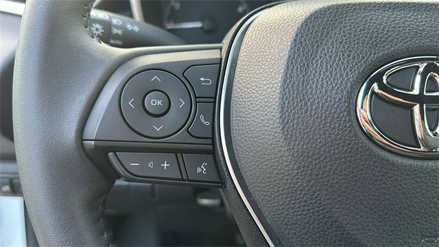 Used 2023 Toyota Corolla SE image 16