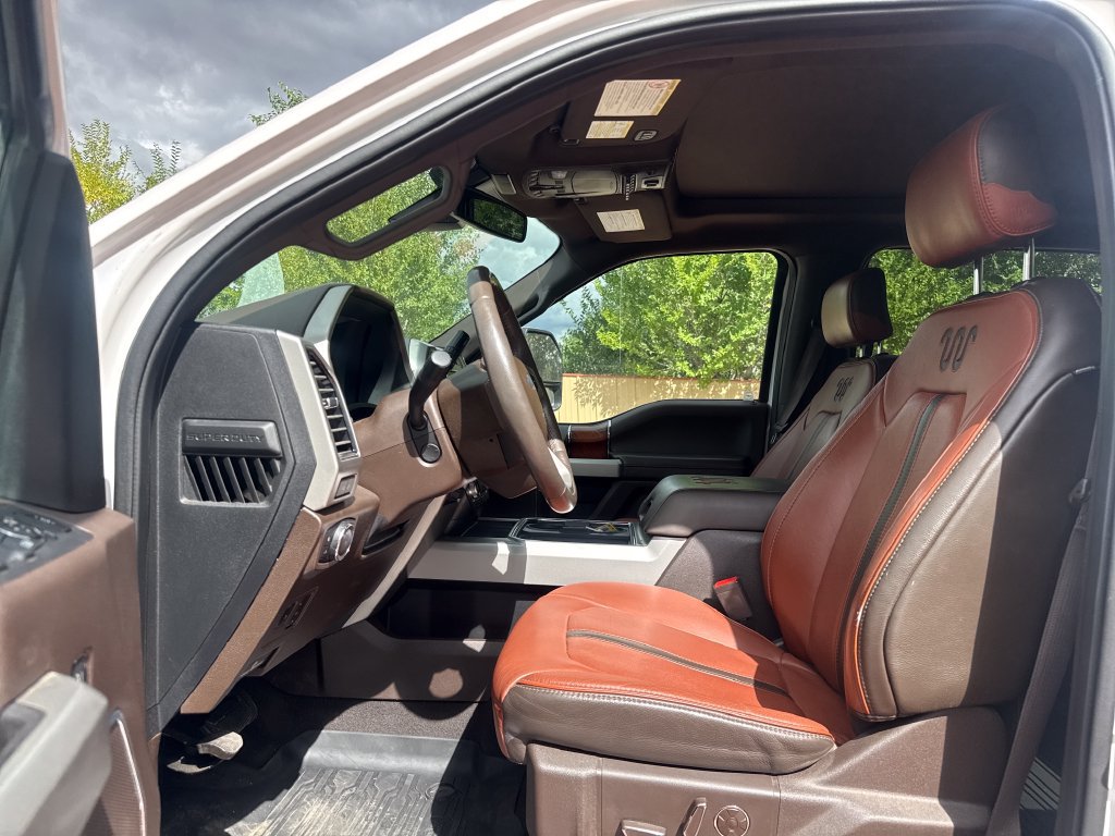 Used 2019 Ford F350 King Ranch w/ King Ranch Ultimate Package AWD/4WD image 11