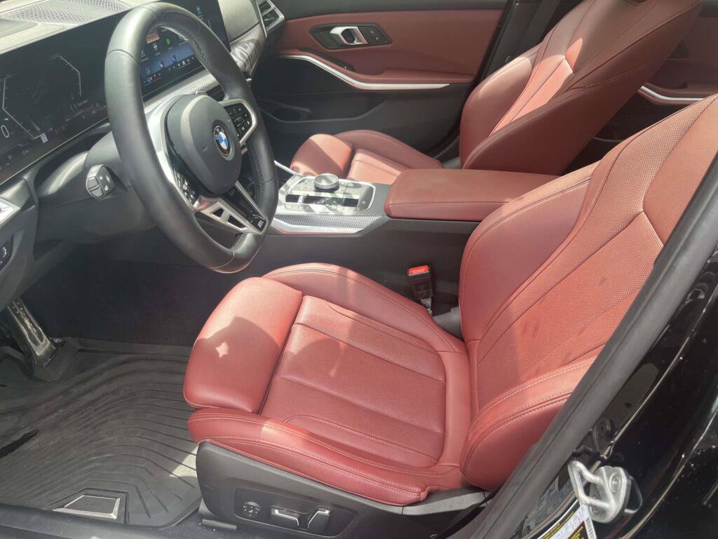 Used 2025 BMW 330i xDrive Sedan w/ M Sport Package AWD/4WD image 15