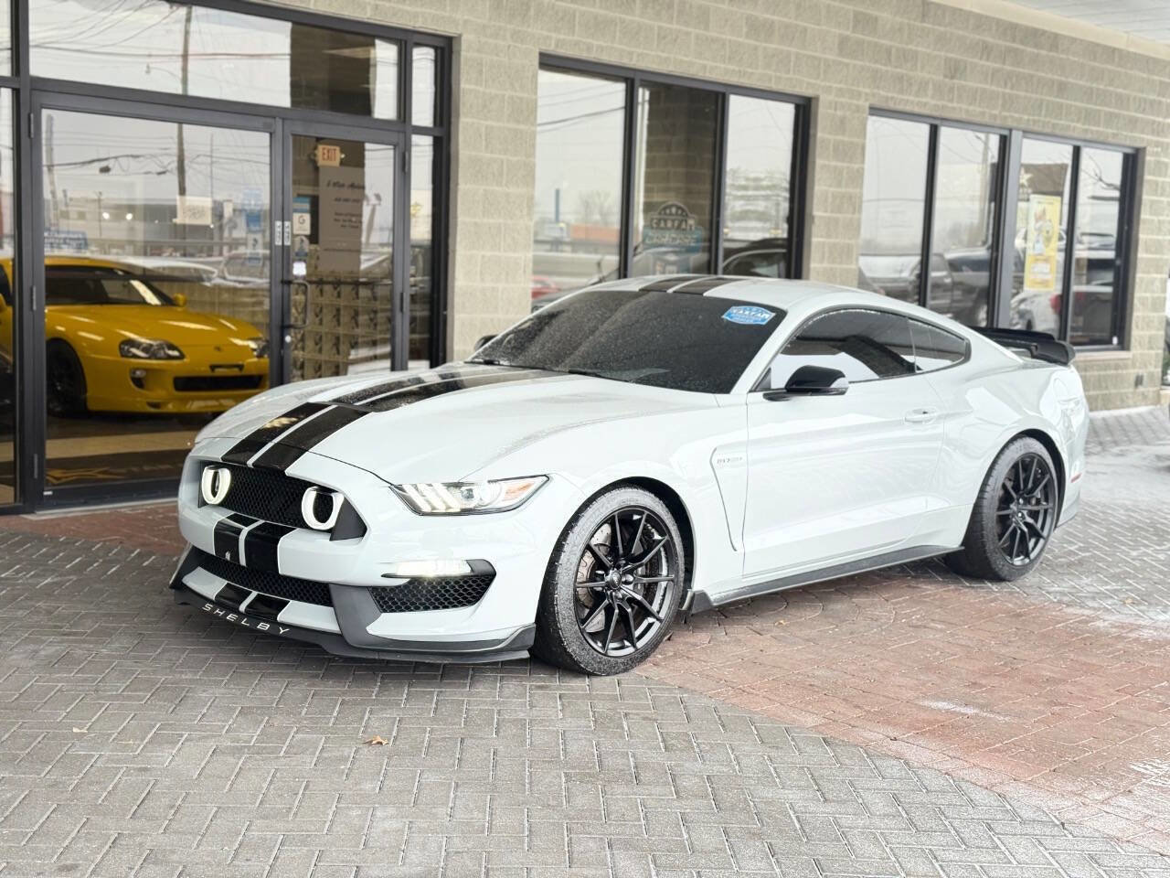 Used 2017 Ford Mustang Shelby GT350 w/ Electronics Package image 55
