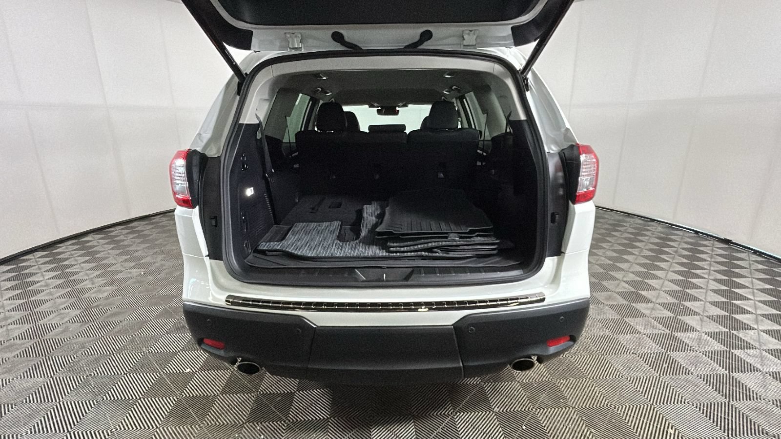 Used 2026 Subaru Ascent Premium AWD/4WD image 30
