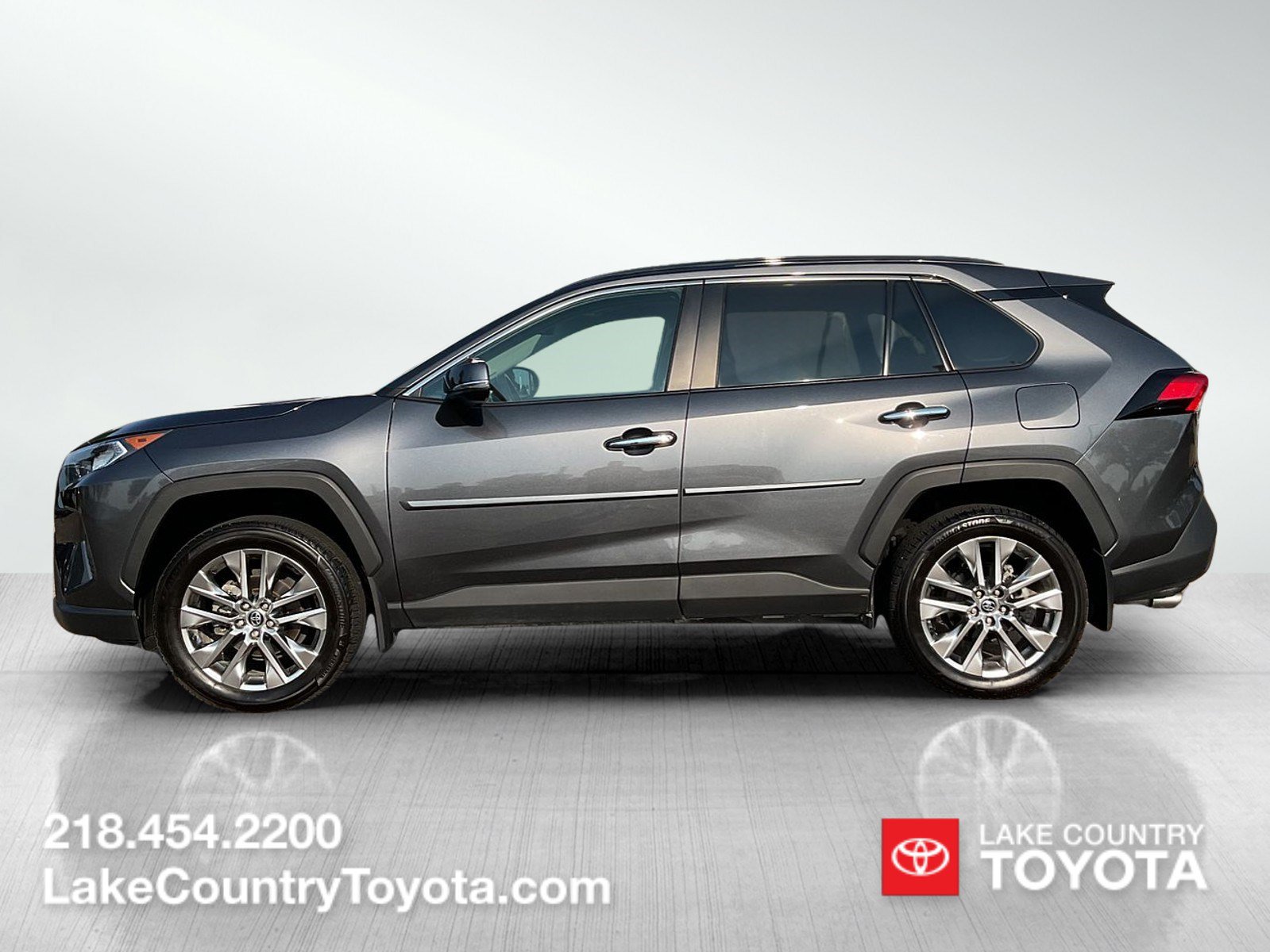 Used 2021 Toyota RAV4 Limited w/ Limited Grade Weather Package AWD/4WD image 2