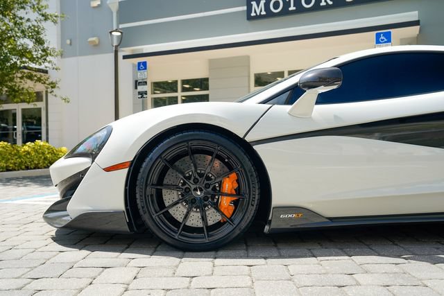 Used 2019 McLaren 600LT RWD image 12