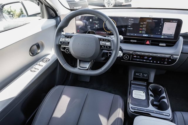 New 2026 Hyundai Ioniq 5 SEL RWD image 17