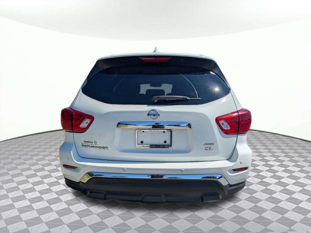 Used 2020 Nissan Pathfinder SL AWD/4WD image 4