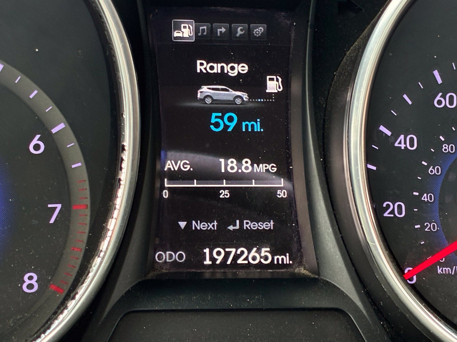 Used 2015 Hyundai Santa Fe Sport 2.0T w/ Option Group 05 AWD/4WD image 11