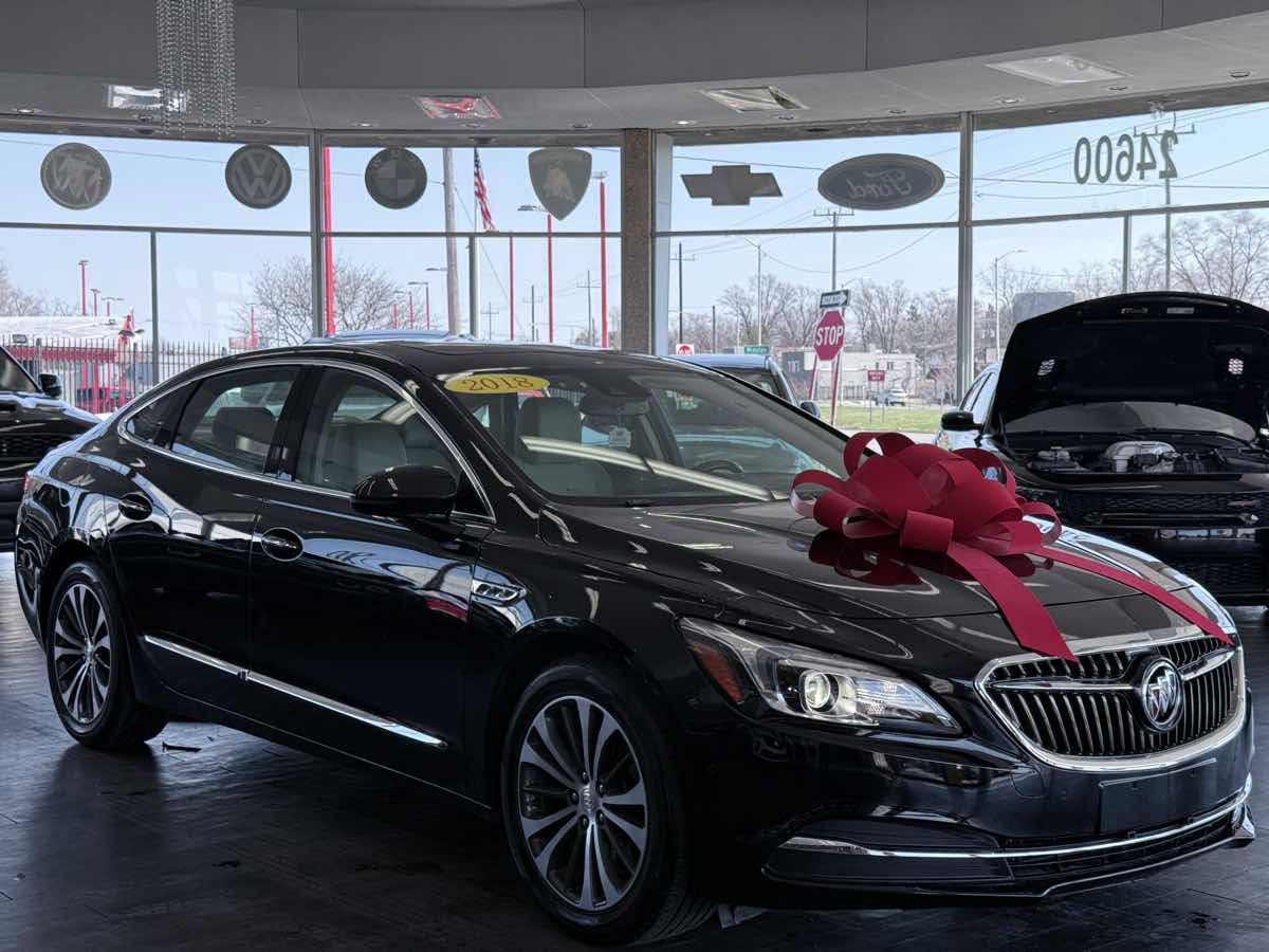 Used 2018 Buick LaCrosse Premium w/ Driver Confidence Package #2 image 1