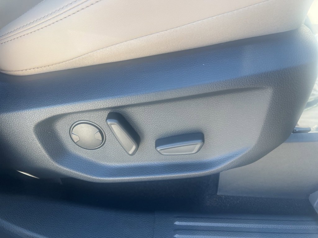 New 2025 Ford Ranger Lariat w/ Trailer Tow Package image 15