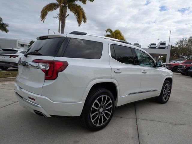 Used 2020 GMC Acadia Denali w/ Technology Package image 4