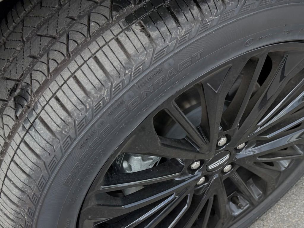 Used 2025 Lincoln Corsair FWD w/ Equipment Group 101A image 15