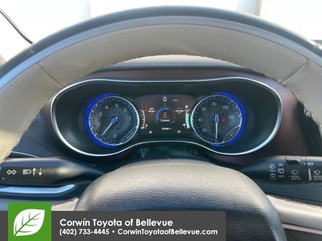 Used 2020 Chrysler Pacifica Limited image 9