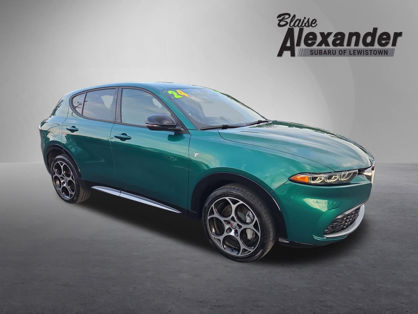 Used 2024 Alfa Romeo Tonale Ti