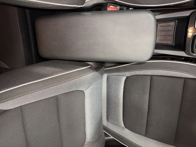 Used 2025 Chevrolet TrailBlazer LT w/ Driver Confidence Package image 16