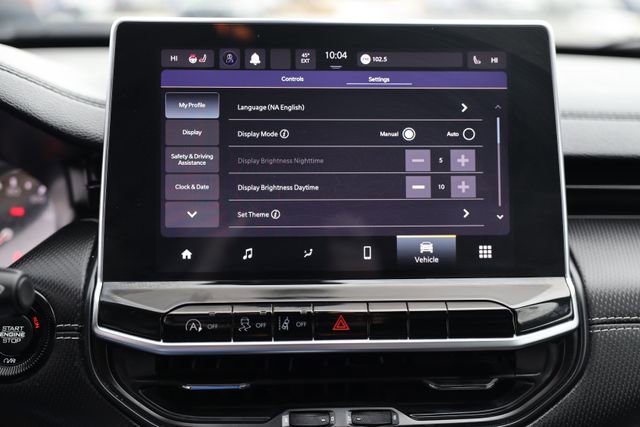 Used 2023 Jeep Compass Altitude w/ Sun and Sound Group image 28