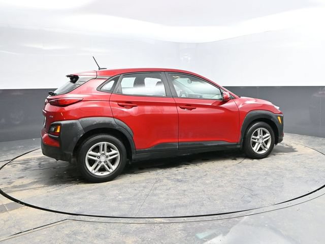 Used 2019 Hyundai Kona SE AWD/4WD image 2