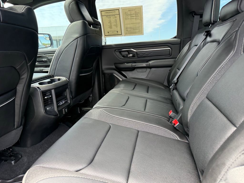 Used 2025 RAM 1500 Limited AWD/4WD image 43