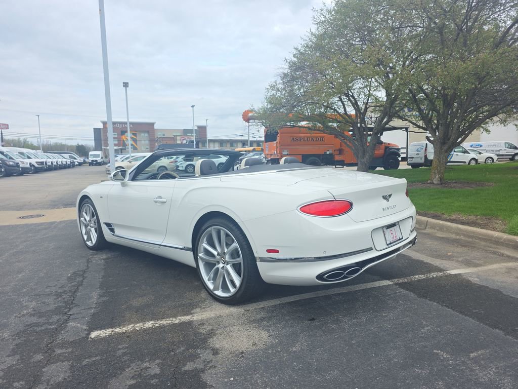 Used 2020 Bentley Continental GT image 13