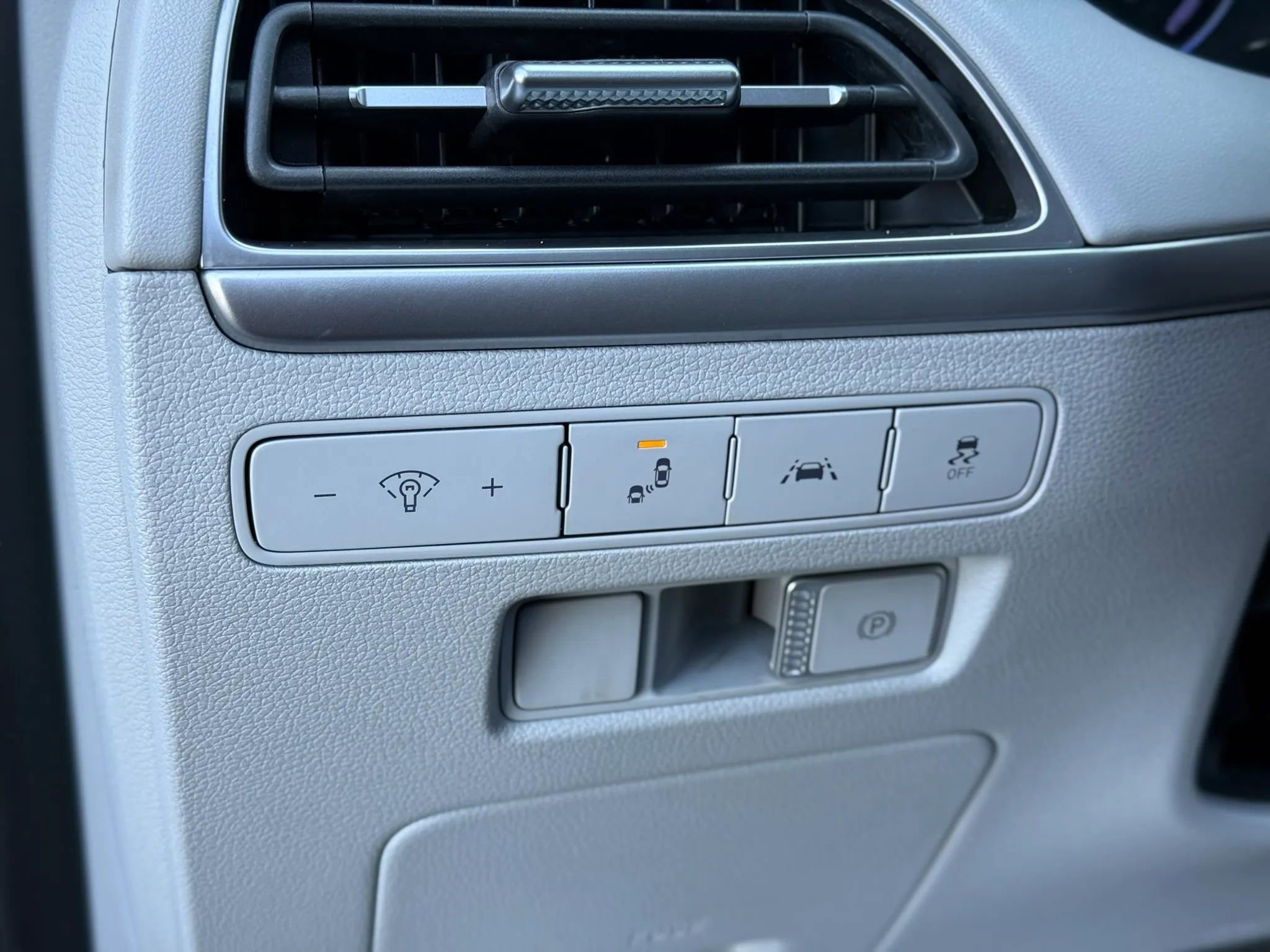 Used 2020 Hyundai Palisade SEL image 16