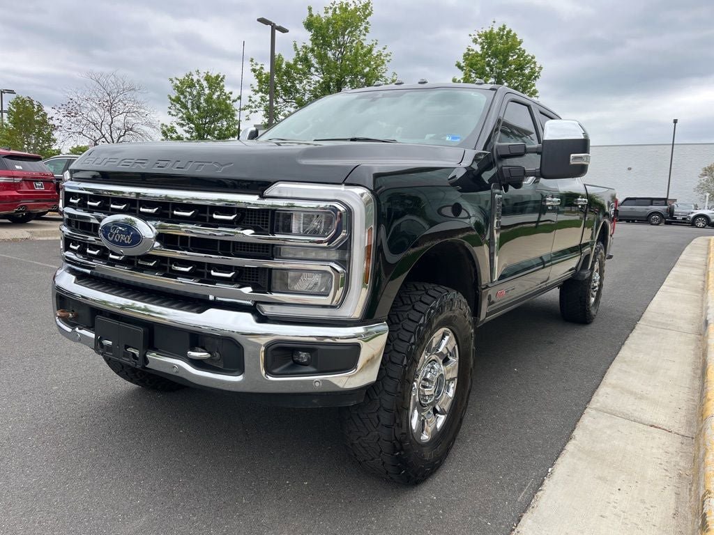 Used 2024 Ford F250 Lariat w/ Lariat Ultimate Package AWD/4WD image 3