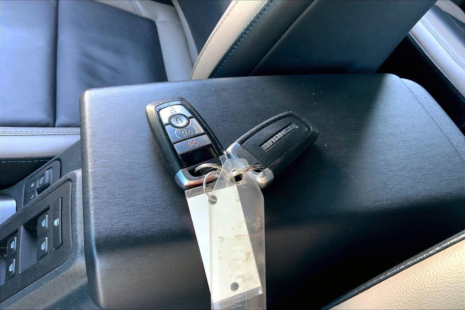 Used 2022 Ford Bronco Wildtrak AWD/4WD image 12