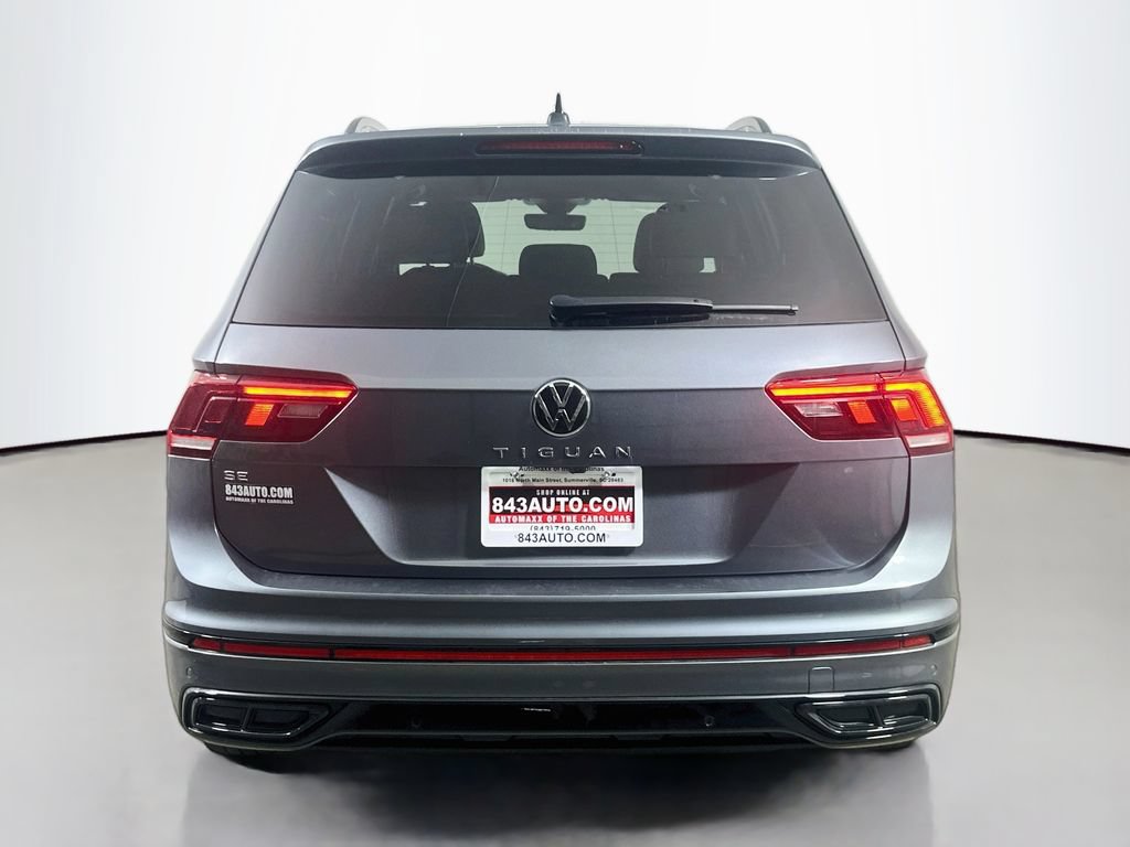 Used 2023 Volkswagen Tiguan SE R-Line FWD image 6