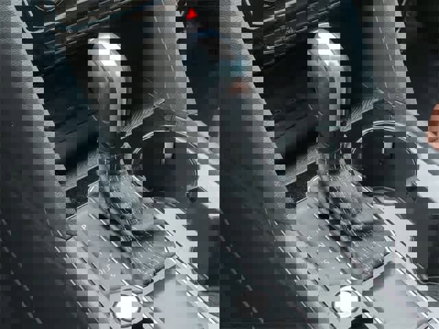 Used 2022 Volkswagen Atlas SE w/ Panoramic Sunroof Package image 34