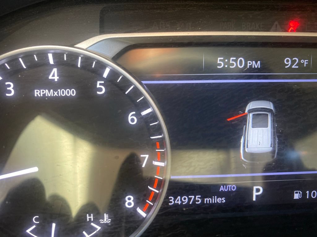 Used 2024 Nissan Pathfinder S AWD/4WD image 2