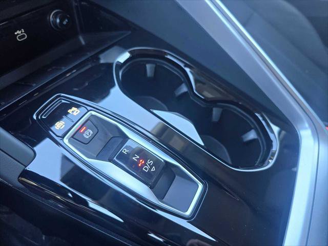 Used 2025 Audi Q5 Premium w/ Convenience Package AWD/4WD image 31