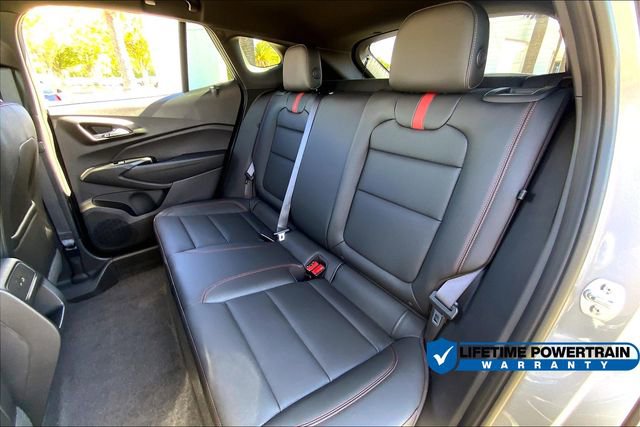 New 2025 Chevrolet Trax RS w/ Sunroof Package FWD image 11
