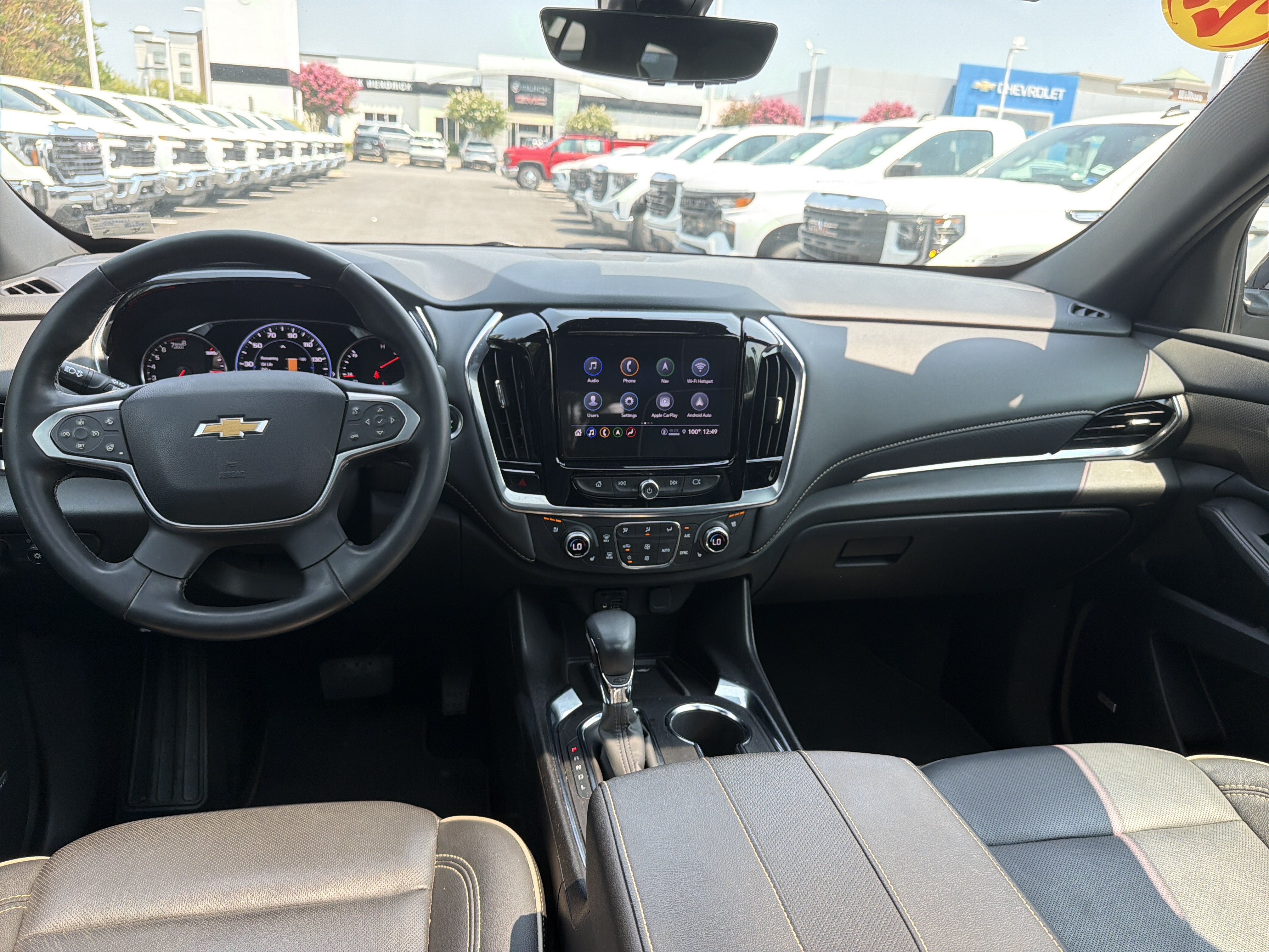 Used 2023 Chevrolet Traverse Premier AWD/4WD image 30