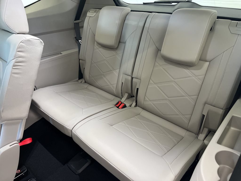 New 2026 Volkswagen Atlas SE FWD image 31
