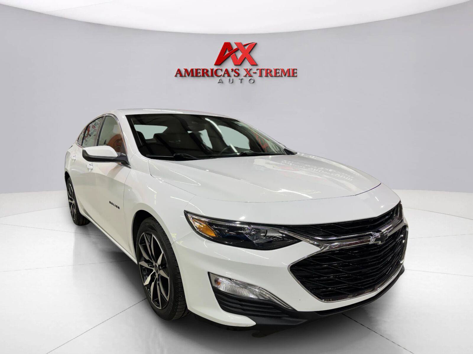 Used 2023 Chevrolet Malibu RS FWD image 10