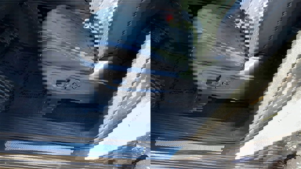 Used 2024 INFINITI QX60 Luxe w/ Performance Audio Package image 14