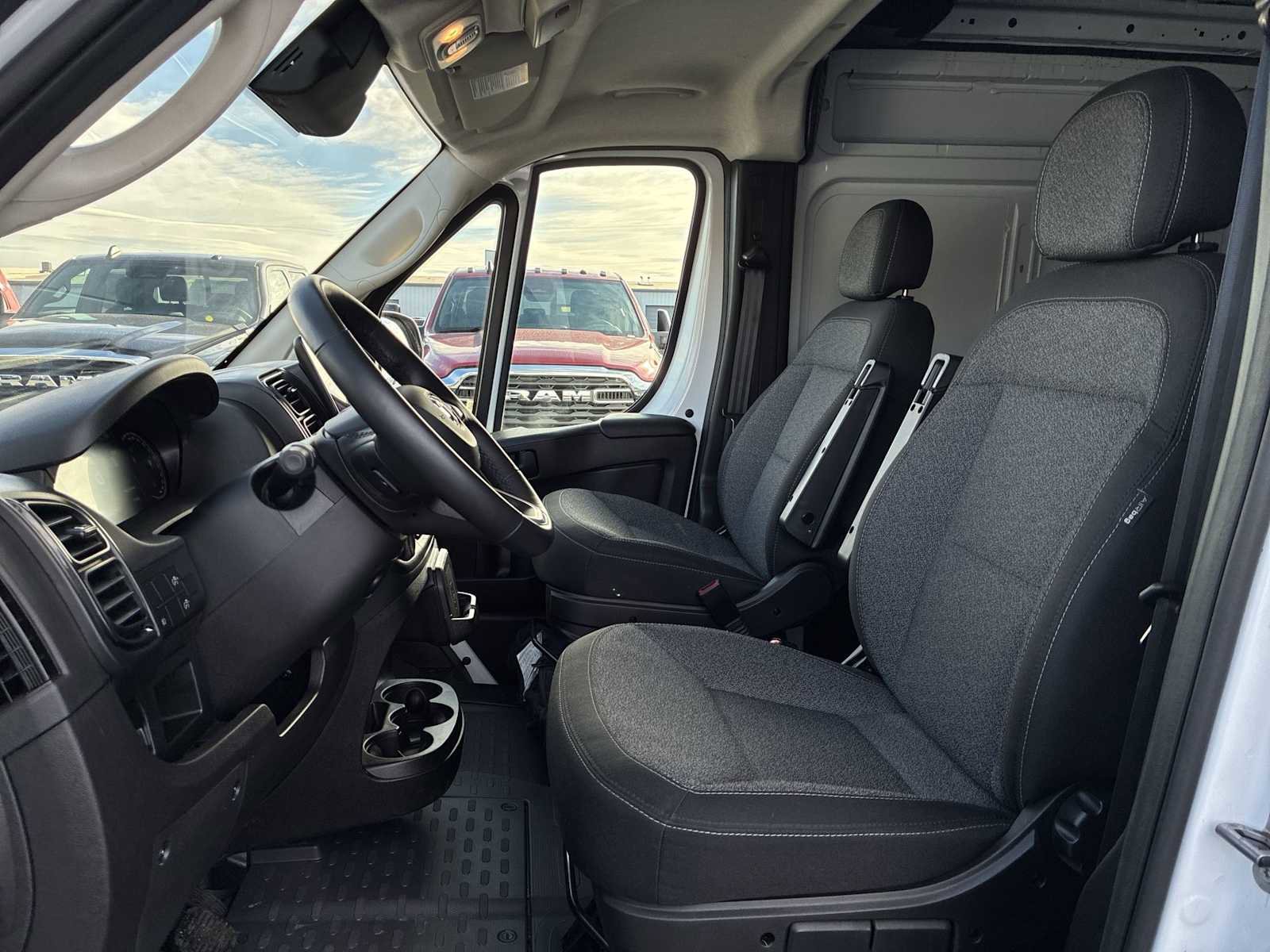 Used 2024 RAM ProMaster 3500 w/ Premium Convenience Group image 13
