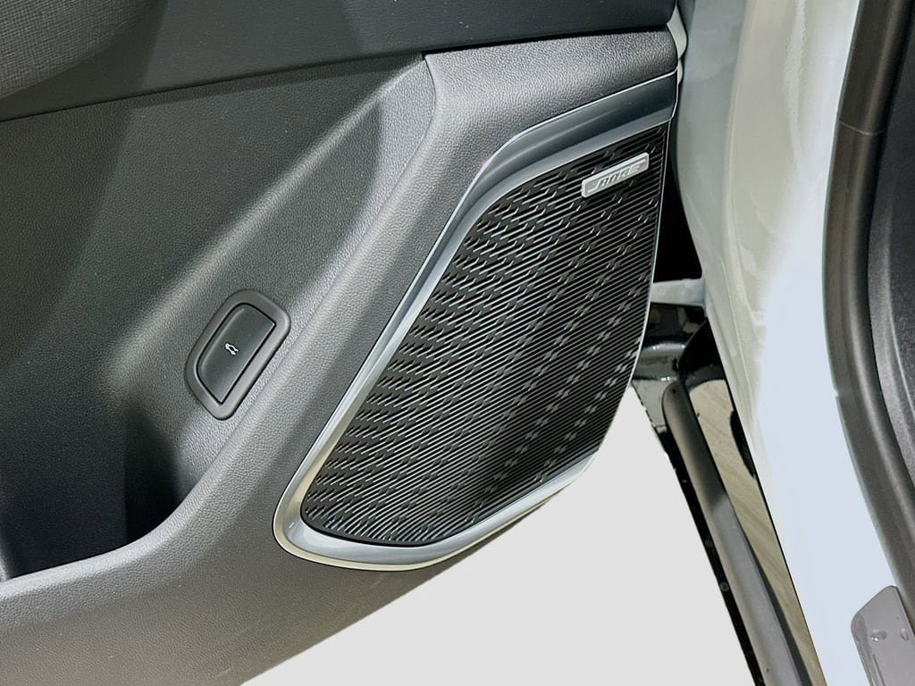 New 2026 Buick Enclave Sport Touring w/ Power Package FWD image 19