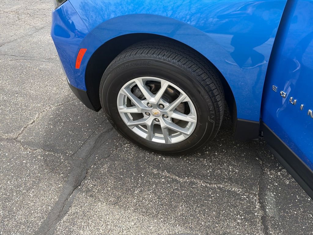 Used 2024 Chevrolet Equinox LT AWD/4WD image 28