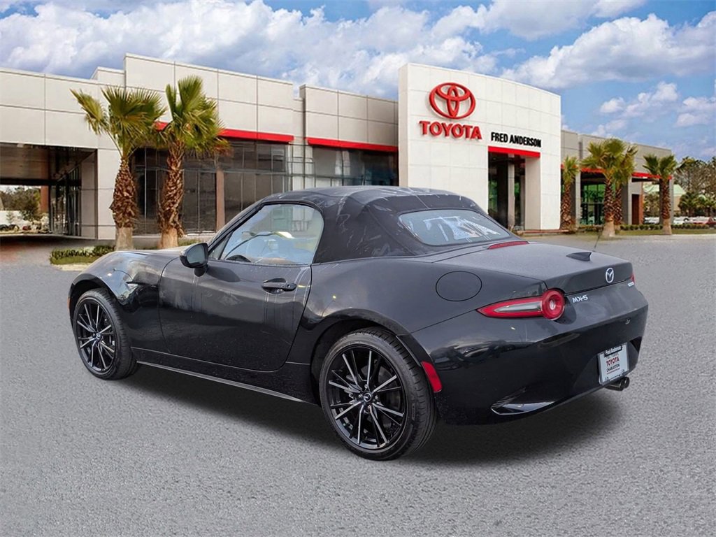 Used 2025 MAZDA MX-5 Miata Grand Touring w/ Weather Package image 6