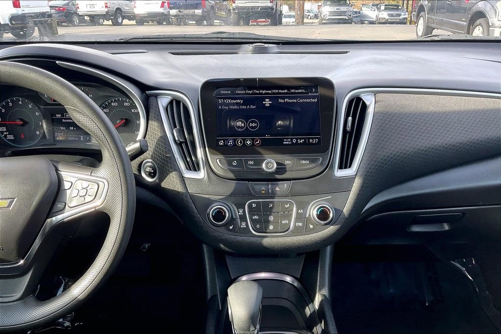 Used 2024 Chevrolet Malibu LT image 12