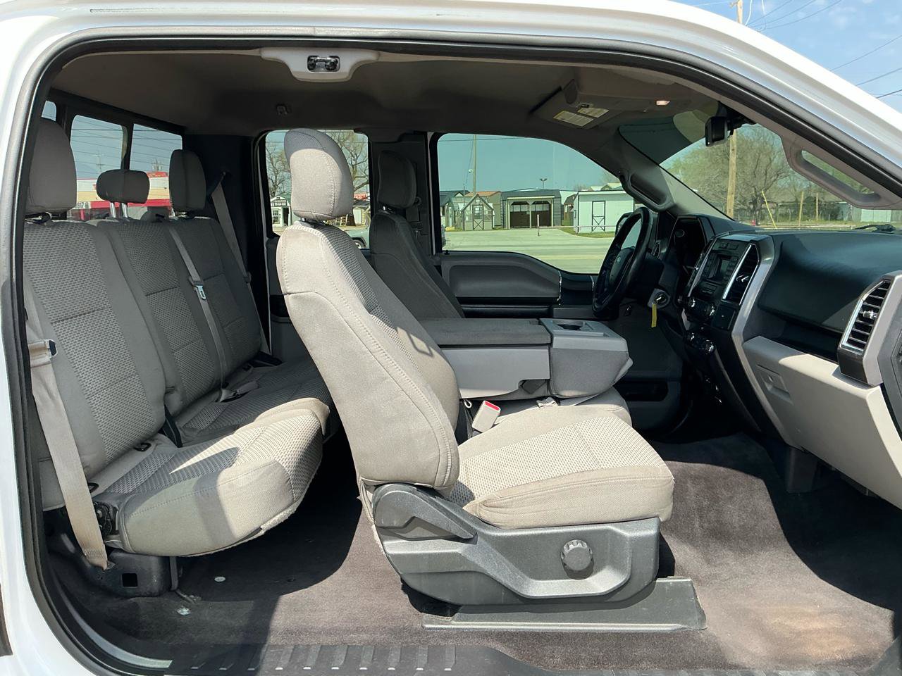 Used 2015 Ford F150 XLT w/ Equipment Group 301A Mid image 16