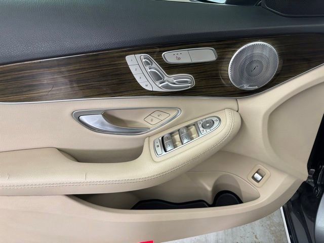 Used 2018 Mercedes-Benz C 300 Sedan image 11