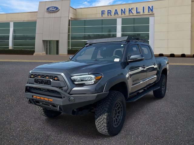 Used 2020 Toyota Tacoma TRD Off-Road w/ Technology Package AWD/4WD image 3
