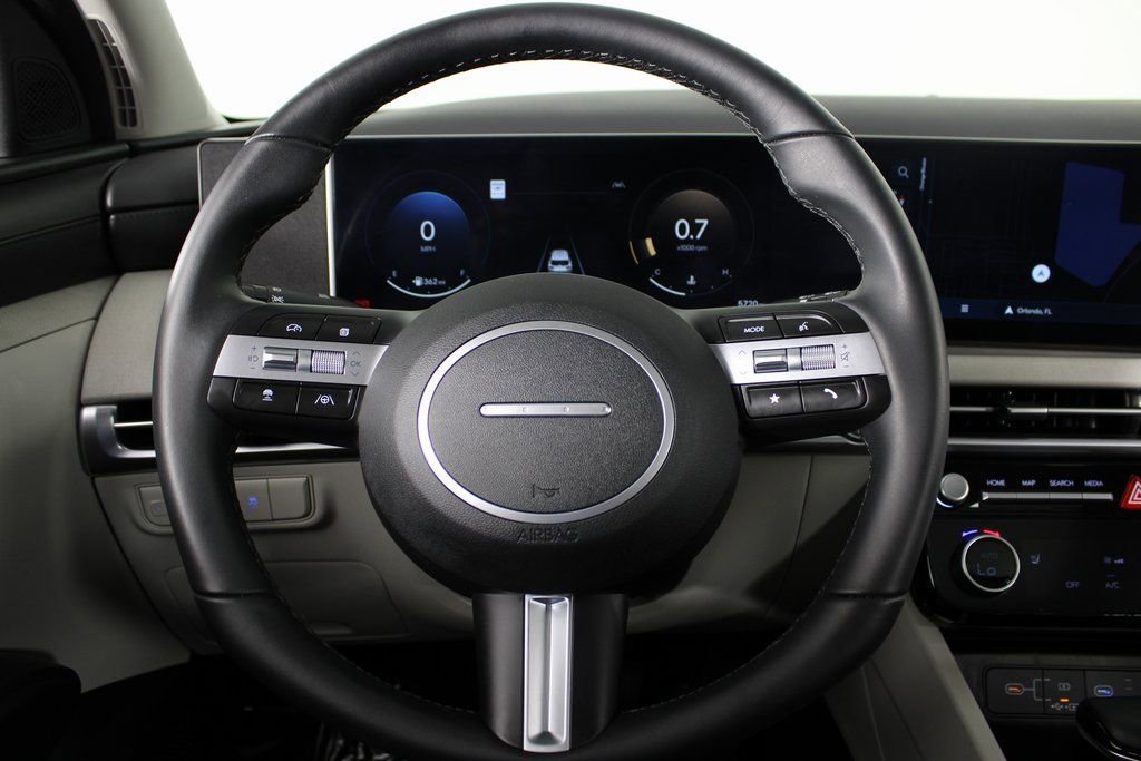 Certified 2025 Hyundai Tucson SEL image 25