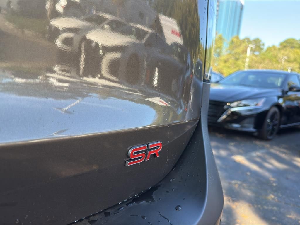 New 2026 Nissan Kicks SR image 15