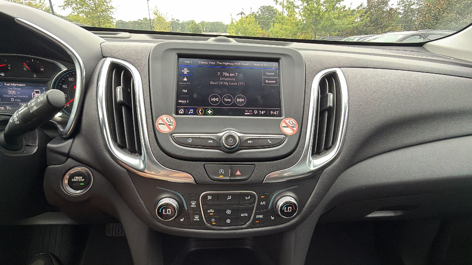 Used 2024 Chevrolet Equinox LT AWD/4WD image 32