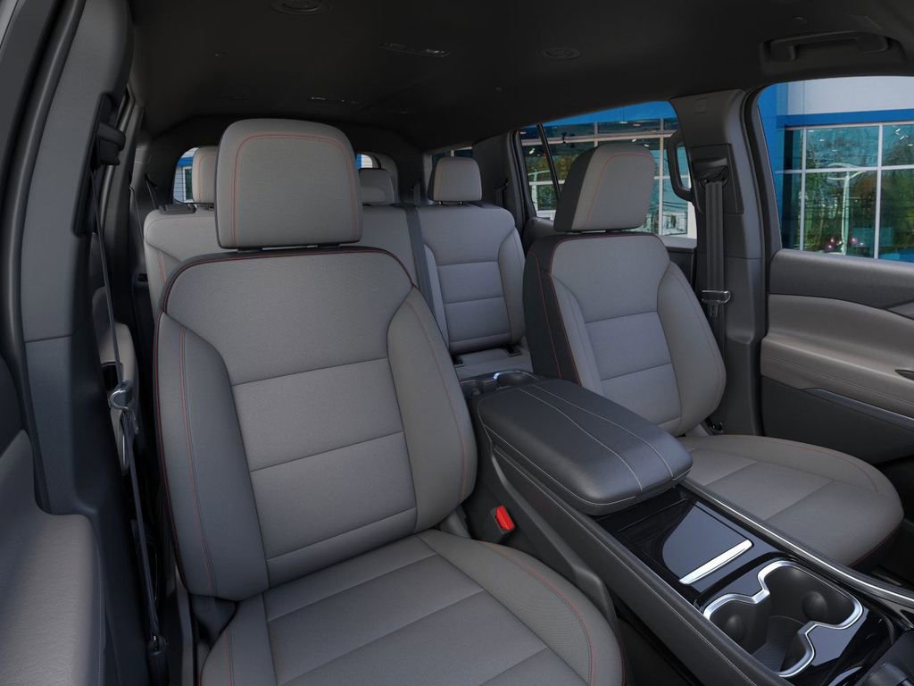 New 2026 Chevrolet Traverse LT w/ Driver Confidence Package AWD/4WD image 16