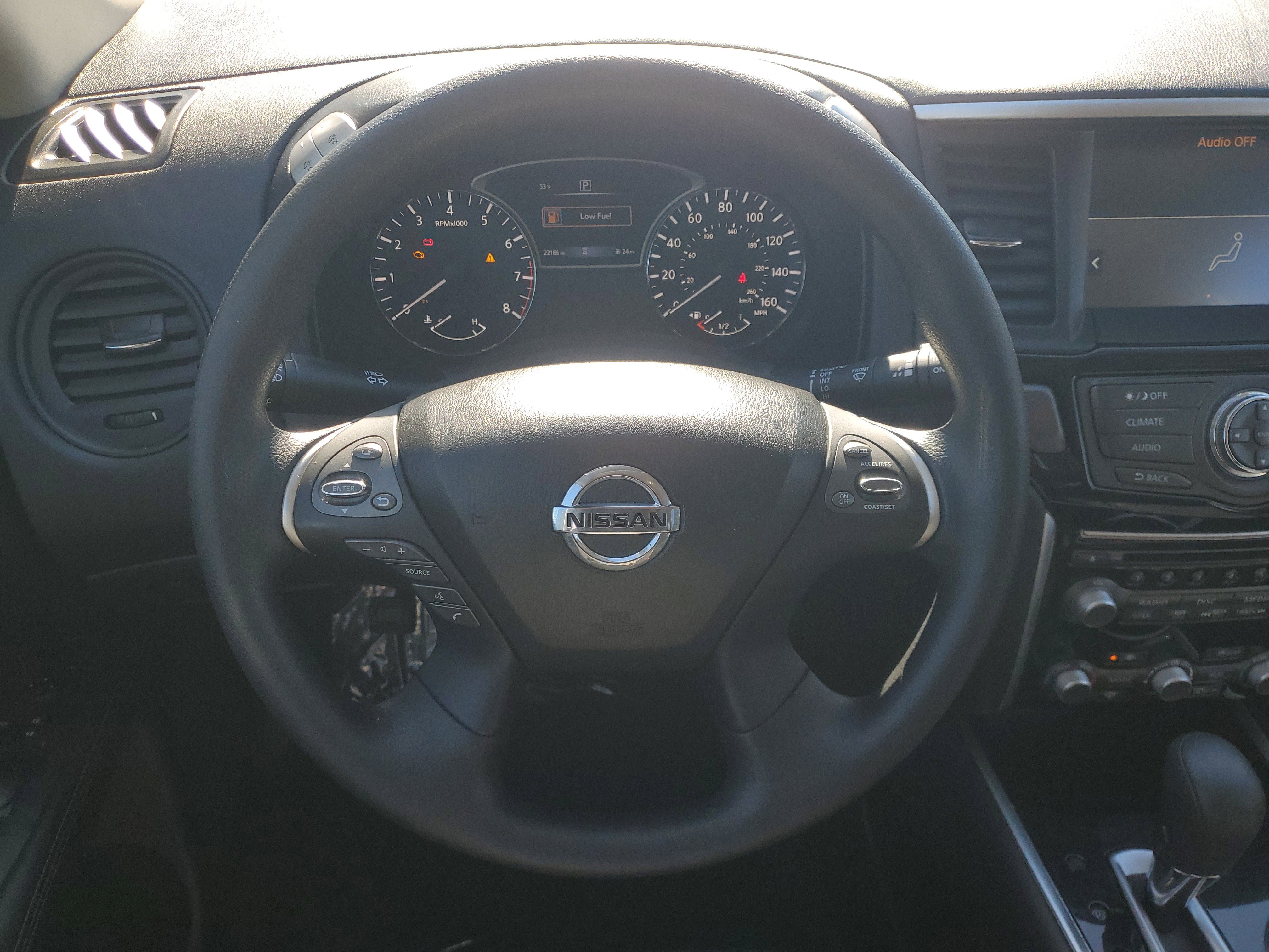 Certified 2020 Nissan Pathfinder S image 21
