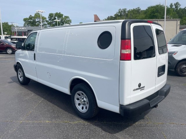 Used 2014 Chevrolet Express 1500 image 3